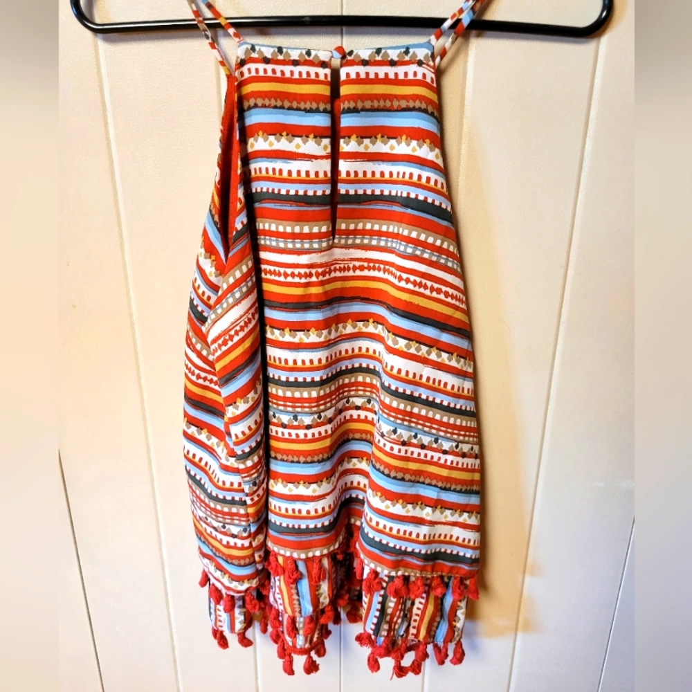 High neck tank